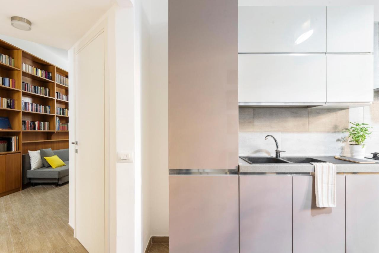 100m² 2 Slaapkamer, 2 Privé Badkamer In Porta Vittoria